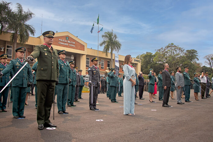 189 anos da PMMS é comemorado com entrega medalhas do 189 anos da PMMS é comemorado com entrega medalhas do Mérito e Insígnia do Mérito Policial-Militar a civis e militares