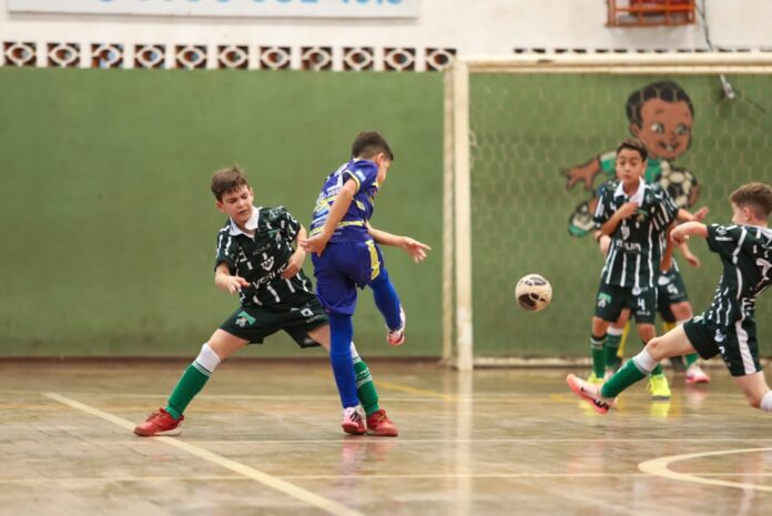 Copa Pelezinho de Futsal tem rodada neste sábado no ginásio Copa Pelezinho de Futsal tem rodada neste sábado no ginásio União