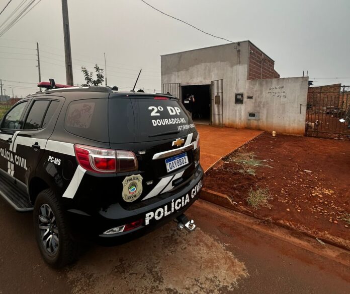 Polícia Civil apreende quatro adolescentes que participaram de espancamento que Polícia Civil apreende quatro adolescentes que participaram de espancamento que resultou na morte de um homem em Dourados
