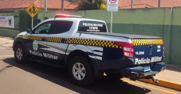 Polícia Militar cumpre mandado de prisão em Cassilândia Polícia Militar cumpre mandado de prisão em Cassilândia