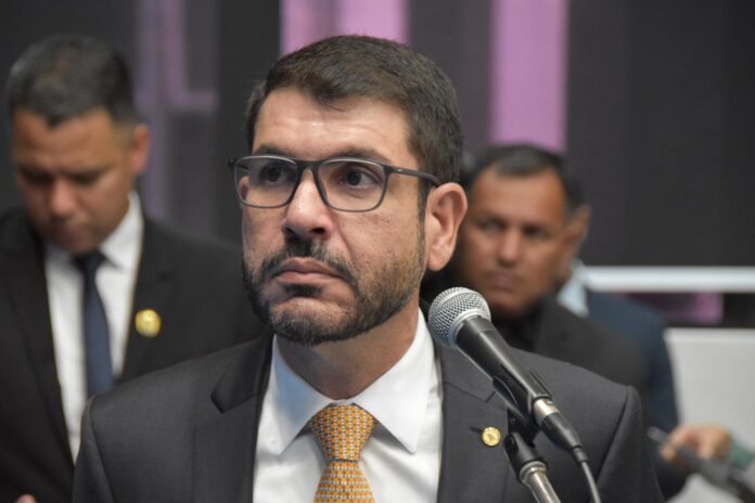 05dfa3e7-96ae-4193-b2f4-a7589e208b6e