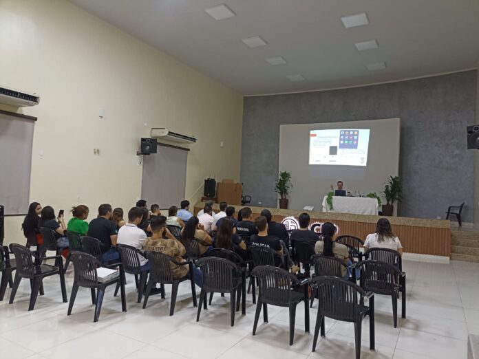 Agentes de Polícia participam de instrução na Delegacia Regional de Agentes de Polícia participam de instrução na Delegacia Regional de Paranaíba