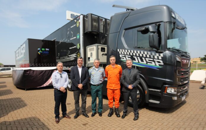 Carreta da Saúde: Governo de MS entrega unidade para atendimento Carreta da Saúde: Governo de MS entrega unidade para atendimento dos servidores da segurança pública