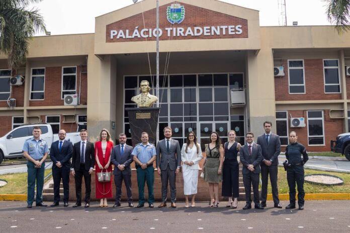 Comando Geral da PMMS recebe a visita dos novos promotores do MPMS