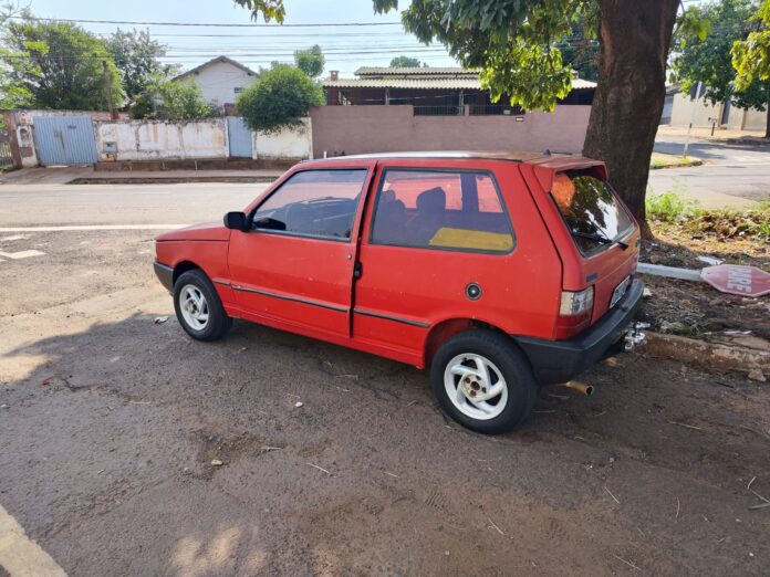 Polícia Civil apreende carro que havia acabado de ser furtado Polícia Civil apreende carro que havia acabado de ser furtado no centro da Capital