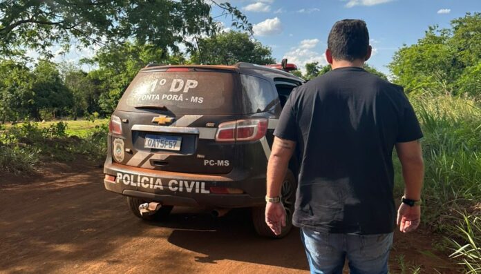 Polícia Civil cumpre mandado de prisão na aldeia Bororo em Polícia Civil cumpre mandado de prisão na aldeia Bororo em ação da Operação Protetor