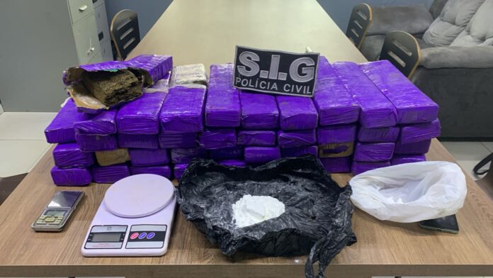 Polícia Civil identifica e prende em flagrante integrantes de associação Polícia Civil identifica e prende em flagrante integrantes de associação criminosa, que adquiriu medicamentos de forma fraudulenta em Campo Grande