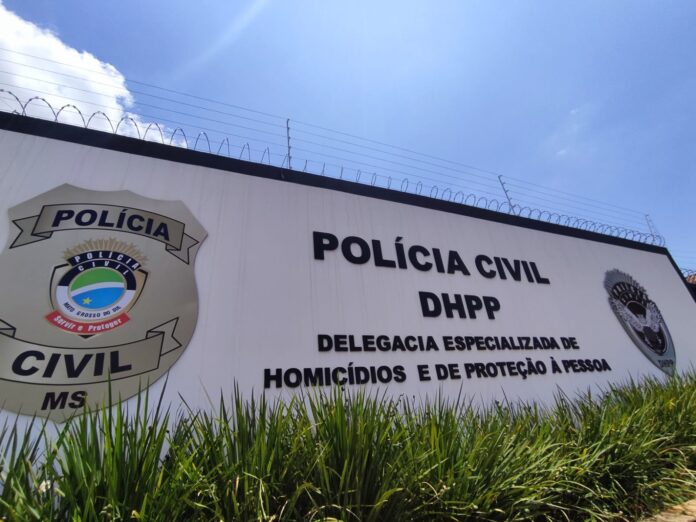 Polícia Civil prende autora de homicídio tentado em Campo Grande Polícia Civil prende autora de homicídio tentado em Campo Grande