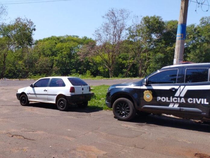 Polícia Civil recupera veículo poucas horas após o furto Polícia Civil recupera veículo poucas horas após o furto