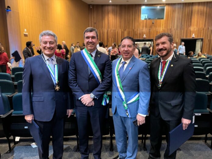 Presidente da ALEMS é homenageado com a Ordem Guaicurus do Mérito Judiciário do Trabalho