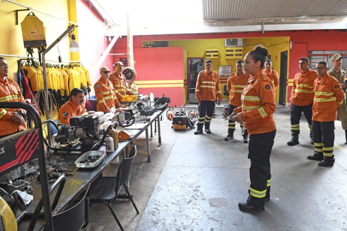 Com manutenção em equipamentos, ação de combate aos incêndios no Com manutenção em equipamentos, ação de combate aos incêndios no Pantanal é mantida pelo Corpo de Bombeiros