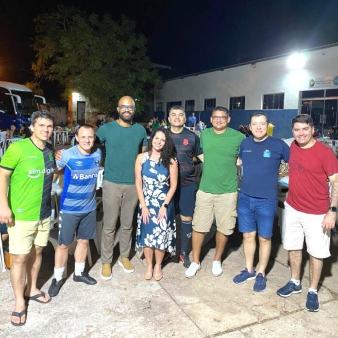 Confraternização entre servidores públicos de Corumbá: Uma celebração da parceria Confraternização entre servidores públicos de Corumbá: Uma celebração da parceria e cooperação para o bem-estar da sociedade