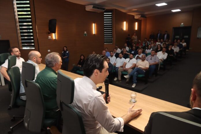 Detran-MS é o primeiro do Brasil a assinar acordo com Detran-MS é o primeiro do Brasil a assinar acordo com a Estônia para avanço digital