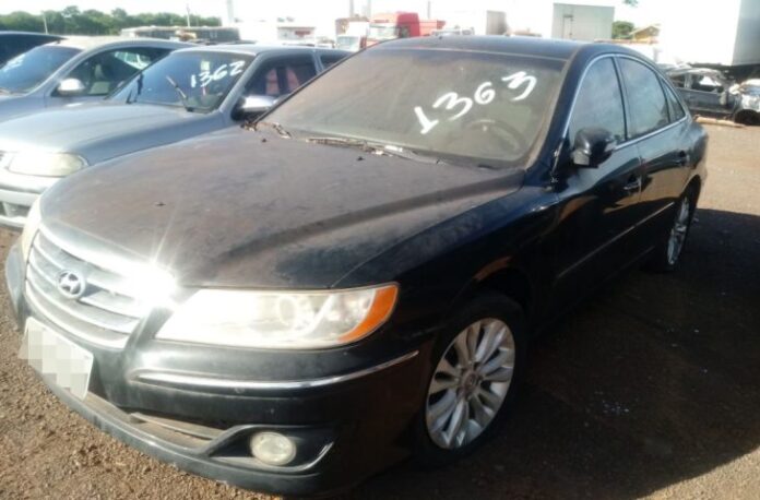 Detran de Mato Grosso do Sul abre leilão com Hyundai Azera para lance