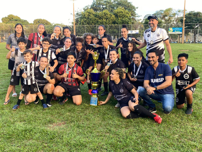 Douradina vence Portuguesa e conquista título da Copa Campo Grande Douradina vence Portuguesa e conquista título da Copa Campo Grande