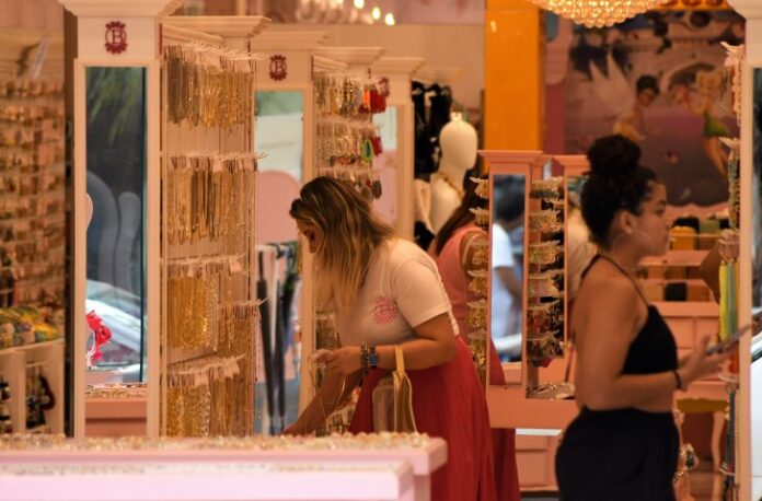 Jucems registra abertura de 912 empresas em outubro, recorde para Jucems registra abertura de 912 empresas em outubro, recorde para o mês na série histórica