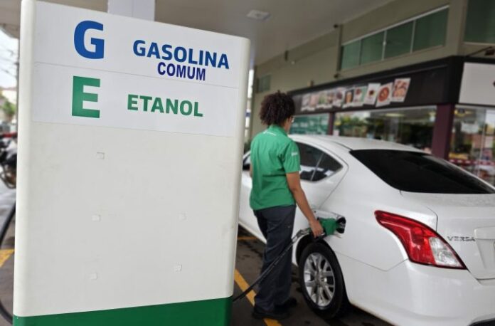 Pesquisa mostra diferença de preço de 32,25% no etanol e Pesquisa mostra diferença de preço de 32,25% no etanol e de 22,98% na gasolina em MS