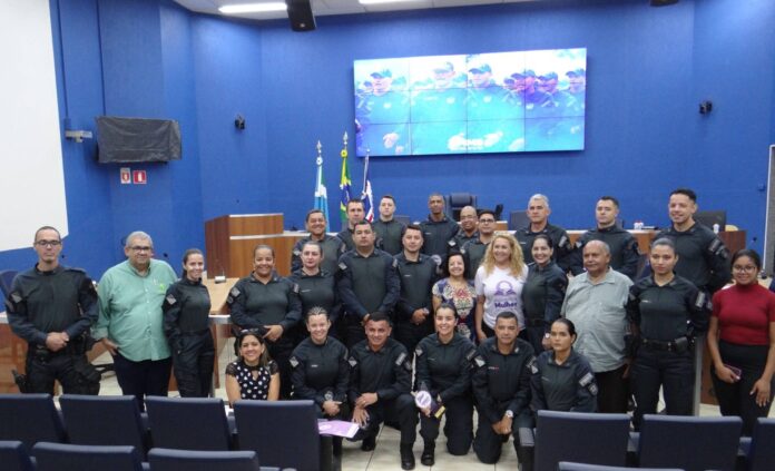 Polícia Militar realiza a formatura do curso PROMUSE em Três Polícia Militar realiza a formatura do curso PROMUSE em Três Lagoas