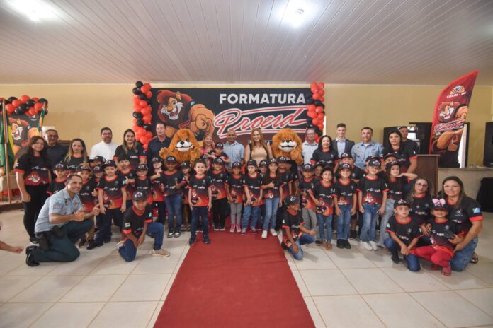 Polícia Militar realiza formatura do Proerd Kids em Sonora Polícia Militar realiza formatura do Proerd Kids em Sonora