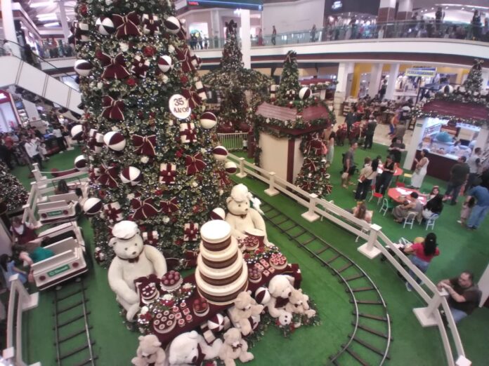 Programação de Natal e novo parque são destaques para aproveitar Programação de Natal e novo parque são destaques para aproveitar o feriado