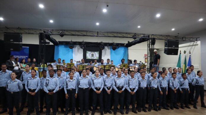 Projeto Patrulha Mirim da Polícia Militar forma patrulheiros em Três Lagoas