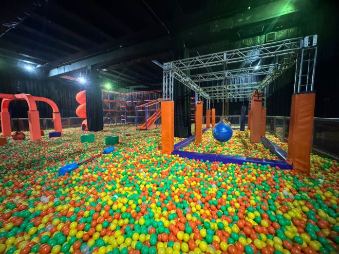 Quintal SESC, Parque Kinder e programação natalina agitam o fim Quintal SESC, Parque Kinder e programação natalina agitam o fim de semana no Shopping