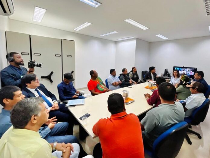 Solução: Governo de MS define projeto e garante água a aldeias em Dourados