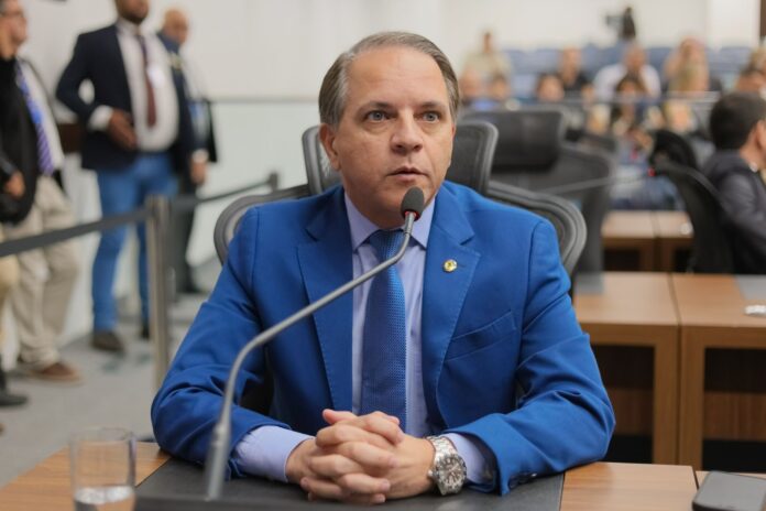 16ec6b10-4db8-4102-b98e-ab61f93cbed3