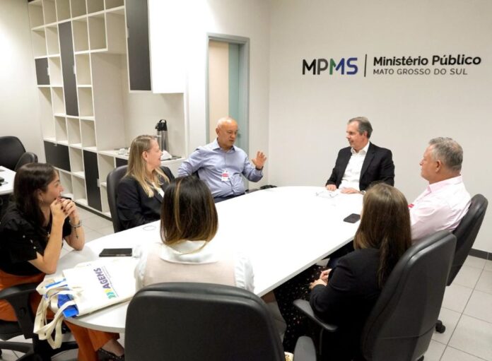 AGEMS e MP alinham esforços para fortalecer regulação e proteção AGEMS e MP alinham esforços para fortalecer regulação e proteção do consumidor em MS