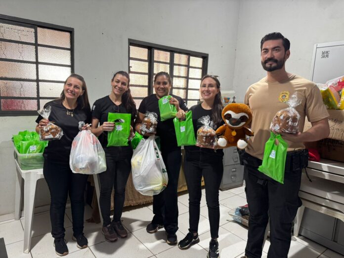 Delegacias de Polícia Civil da Regional de Três Lagoas realizam Delegacias de Polícia Civil da Regional de Três Lagoas realizam doação de brinquedos