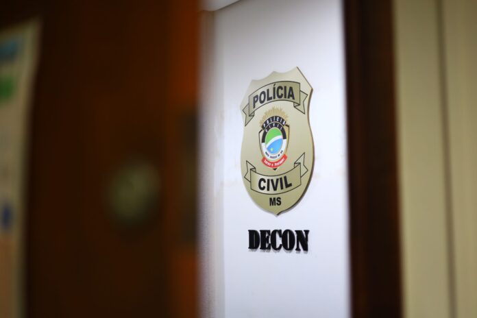 Homem é presos em bairro de Campo Grande por venda Homem é presos em bairro de Campo Grande por venda de cigarros eletrônicos