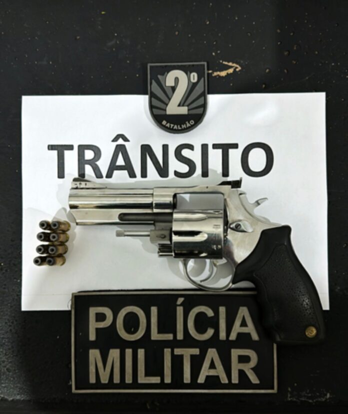 Operação Boas Festas: Polícia Militar em Três Lagoas apreende arma de fogo