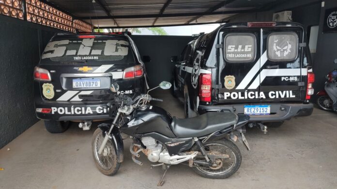 Polícia Civil recupera motocicleta subtraída e identifica os autores do Polícia Civil recupera motocicleta subtraída e identifica os autores do furto e da receptação em Três Lagoas