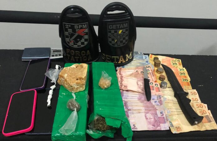 Polícia Militar em Três Lagoas prende casal por tráfico de Polícia Militar em Três Lagoas prende casal por tráfico de drogas