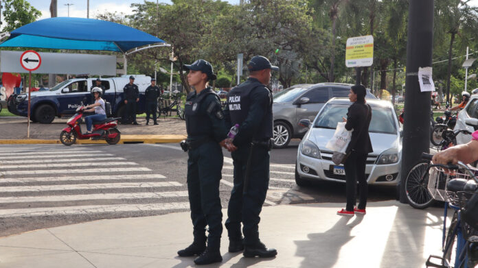Polícia Militar reforça o policiamento durante a Operação Boas Festas Polícia Militar reforça o policiamento durante a Operação Boas Festas