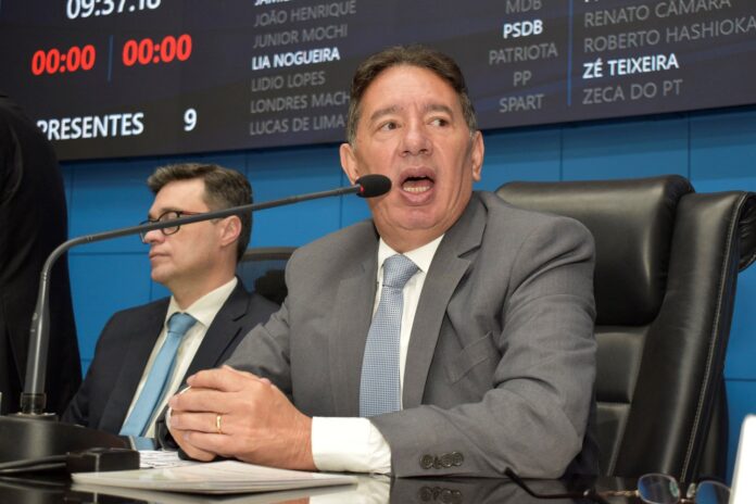 Presidente da ALEMS confirma portaria que autoriza regional do DNIT Presidente da ALEMS confirma portaria que autoriza regional do DNIT a contratar projeto da duplicação da BR-060