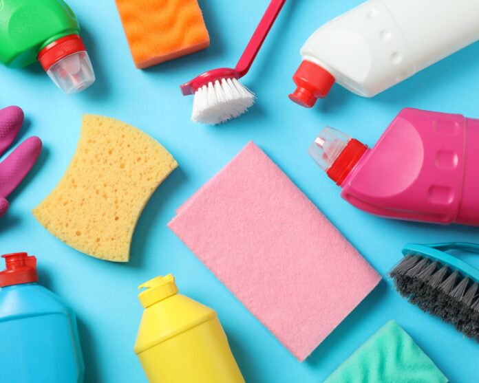 Brasileiros usam oito produtos diferentes para limpar a casa Brasileiros usam oito produtos diferentes para limpar a casa