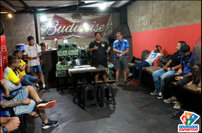 Copa Amizade terá 12 equipes e começa no próximo dia Copa Amizade terá 12 equipes e começa no próximo dia 9