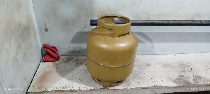 FORÇA TÁTICA DO 6º BPM RECUPERA OBJETO FURTADO EM LADÁRIO FORÇA TÁTICA DO 6º BPM RECUPERA OBJETO FURTADO EM LADÁRIO