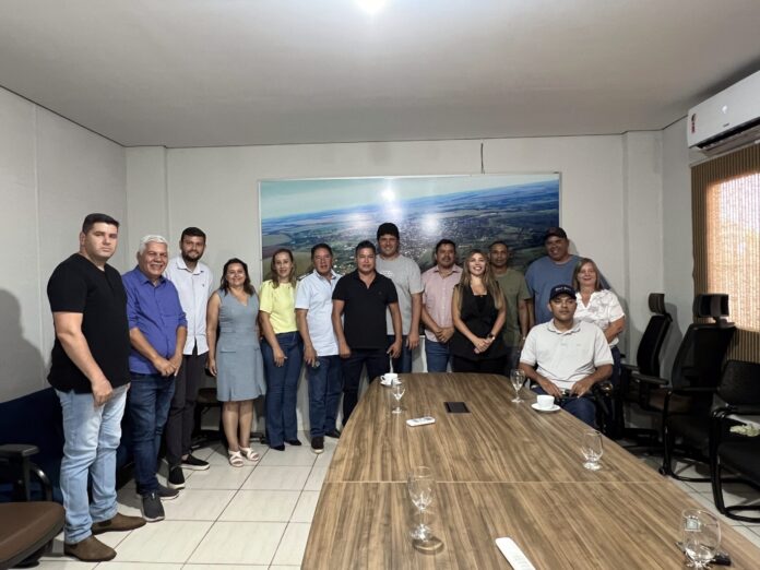 Gerson viabiliza convênio para instalação de semáforos e reforço de Gerson viabiliza convênio para instalação de semáforos e reforço de sinalização em Sidrolândia