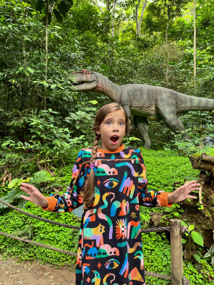 Malu Miranda explora a Terra dos Dinos: Uma aventura cheia IMG 3086 scaled EGOBrazil