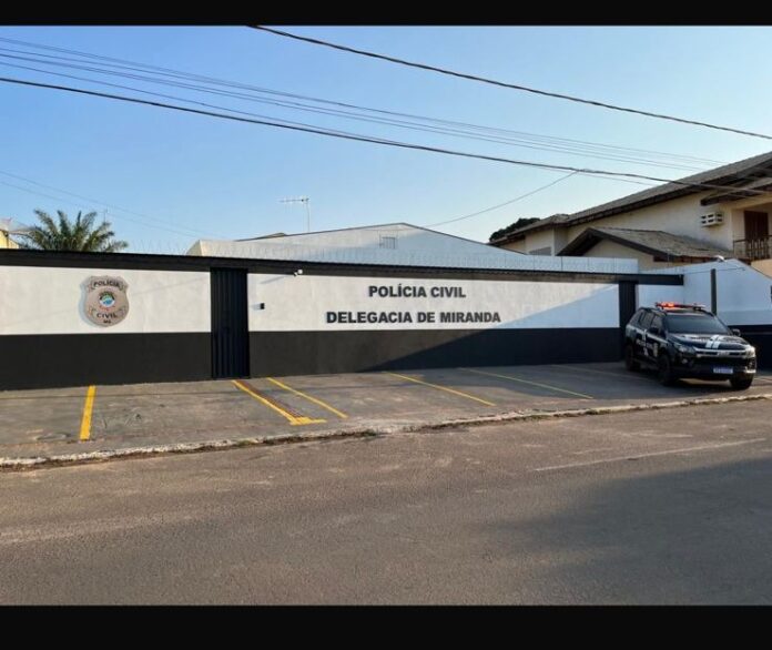 Polícia Civil prende em flagrante homem que abusou sexualmente de Polícia Civil prende em flagrante homem que abusou sexualmente de uma criança de 07 anos em Miranda