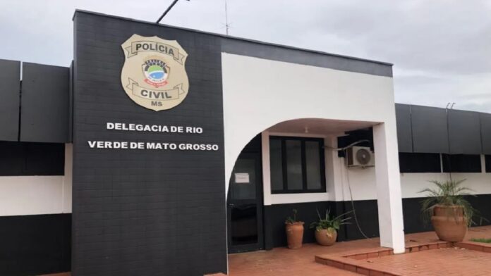 Polícia Civil prende homem por furto e uso indevido de Polícia Civil prende homem por furto e uso indevido de cartão bancário
