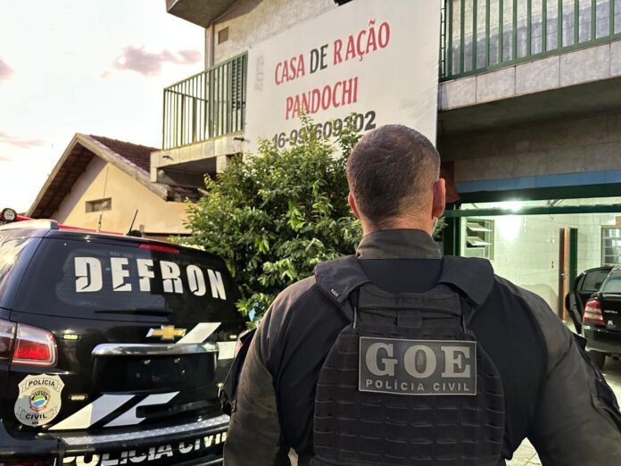 Polícia Civil deflagra operação “Psicultrópicos, cumpre mandado de busca e Polícia Civil deflagra operação “Psicultrópicos, cumpre mandado de busca e apreensão e prende quatro por tráfico de drogas