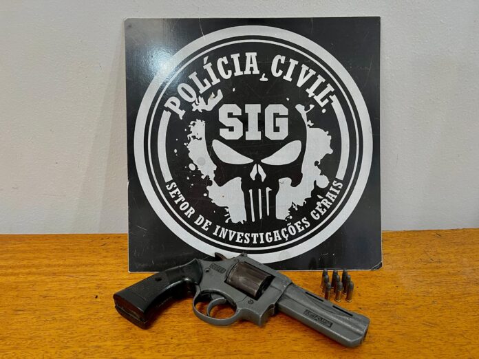 Polícia Civil prende homem por posse irregular de arma de fogo, em Três Lagoas