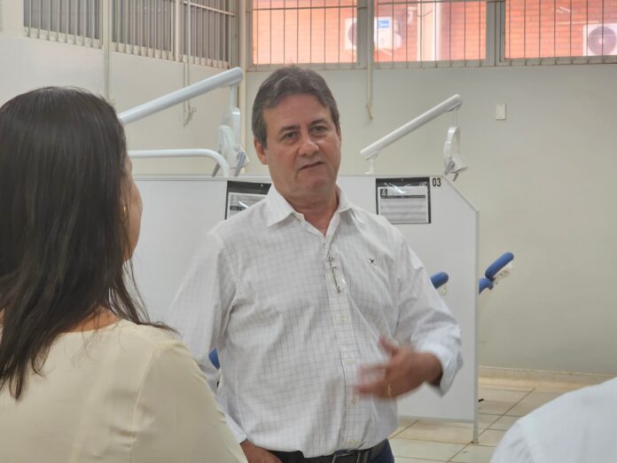 Secretaria de Saúde e UFMS estreitam colaboração em projetos inovadores no Estado