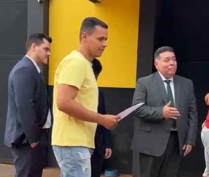 d22b1015-f052-4459-a300-f71d9fae3d81