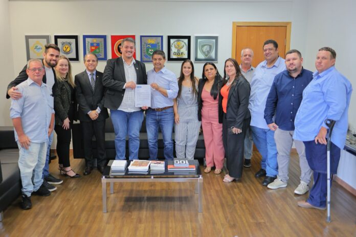 8565eed3-32f7-4625-9cdc-4b2d171f5762