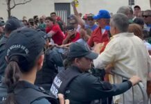 Após desfile do 7 de Setembro, PM precisa intervir e usa spray de pimenta em manifestação