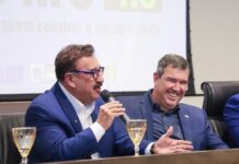 VÍDEO: “Eu vou apoiar o Riedel, ele é o meu candidato”, declara Ratinho durante evento em Campo Grande